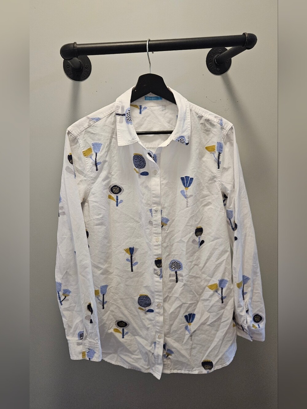 J. McLaughlin White Floral Button-Down Shirt